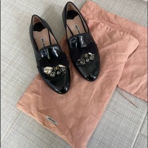 MIU MIU vintage patent leather loafer size 35.5, great condition.